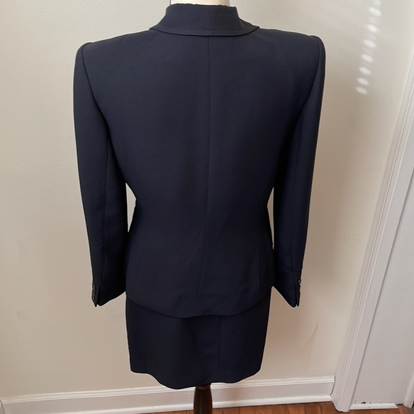 International Concepts Two Piece Suit Jacket & Skirt - Picture 7 of 15